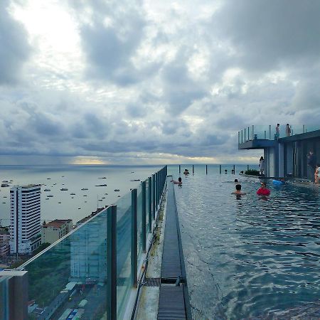The Base Pattaya 芭提雅基地公寓 מראה חיצוני תמונה