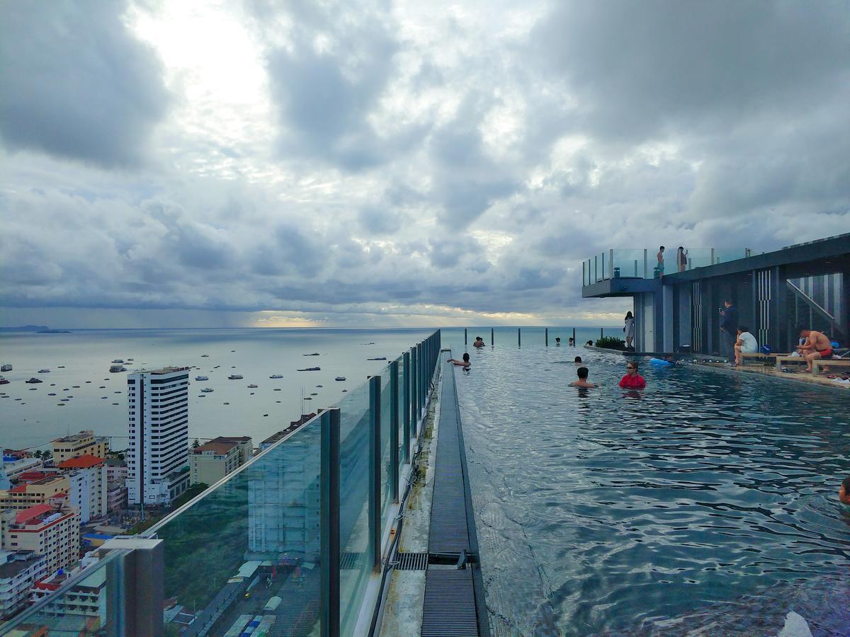 The Base Pattaya 芭提雅基地公寓 מראה חיצוני תמונה